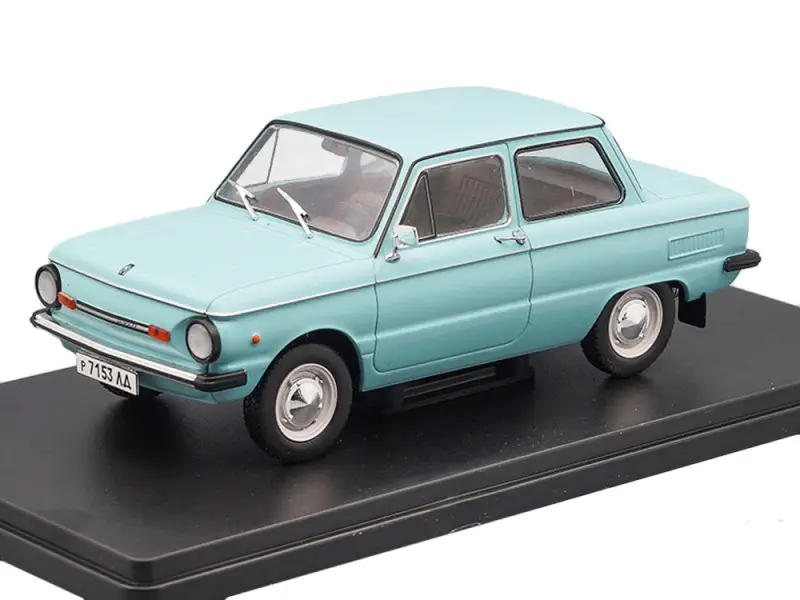 Легендарные советские автомобили ZAZ-968M Zaporozhets, 1:24 (NR38)